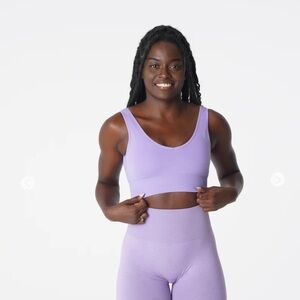 NVGTN Iris Elevate seamless bra